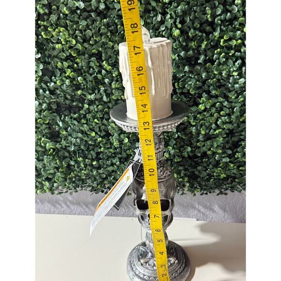 Martha Stewart Halloween Skull Candle Holder LED Decor Gothic Spooky Light Up - Picture 6 of 6